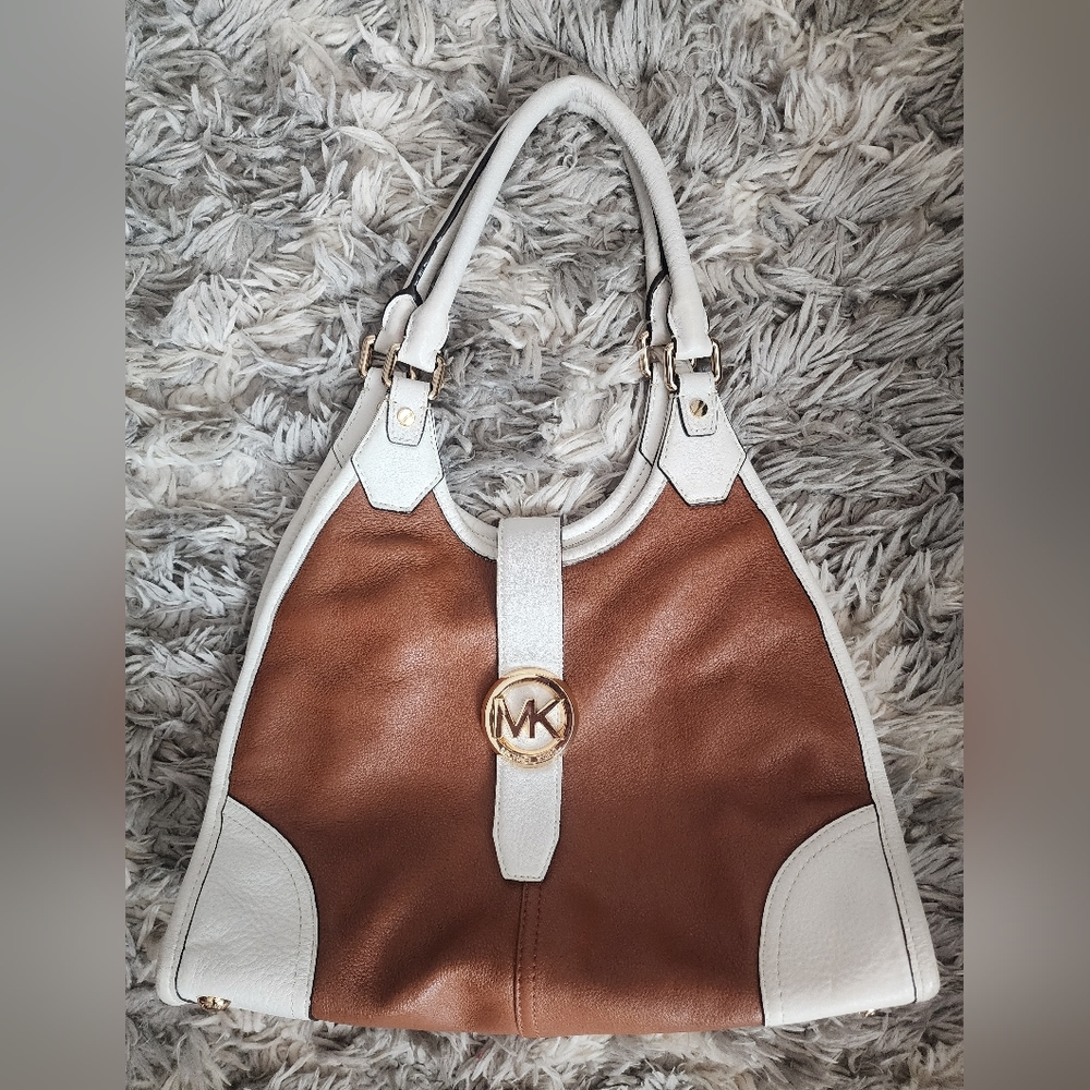 MK Purse